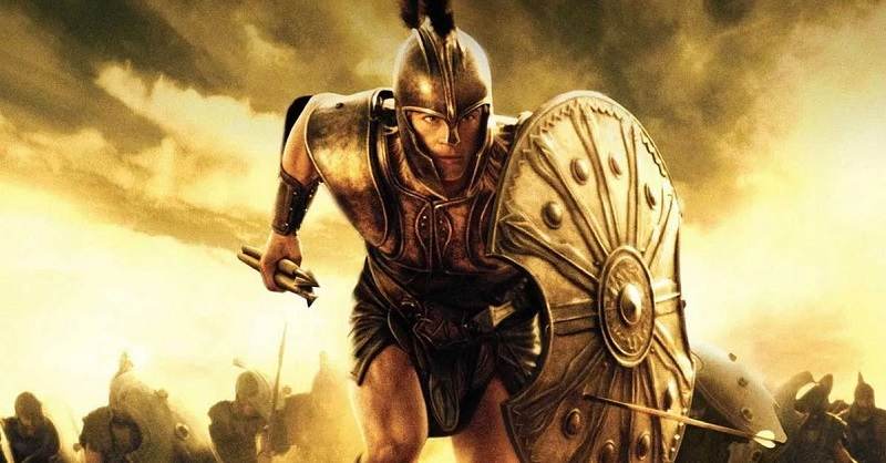 Brad Pitt interpretando a Aquiles en la película Troya