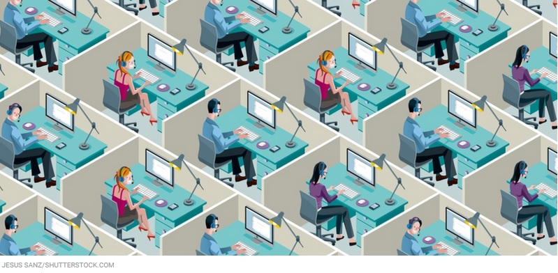 Personas trabajando en oficina