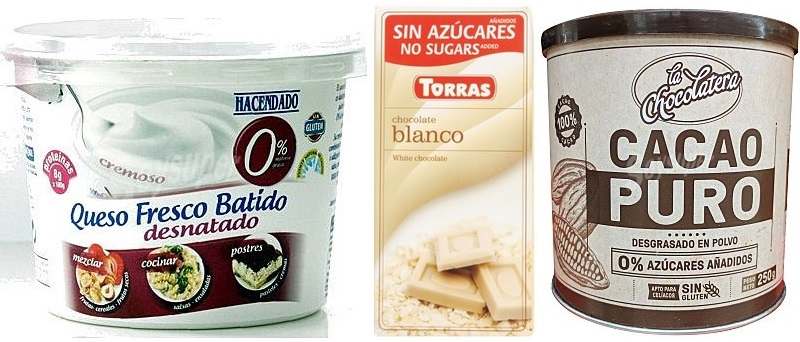 Ingredientes de la receta 3 chocolates fit Izda: Queso batido 0% MG Hacendado. Centro: Chocolate blanco sin azúcar Torras. Drcha: Cacao en polvo desgrasado La Chocolatera