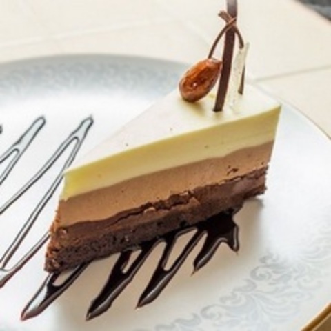 Valor calórico de una ración estándar de la tarta 3 chocolates versión fit