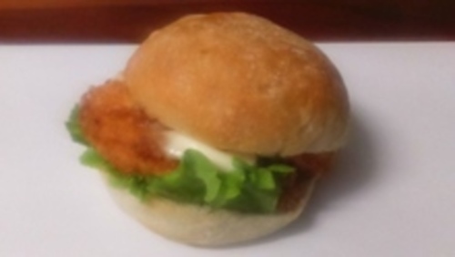Cafetería El Cafetón: Pollo Alioli