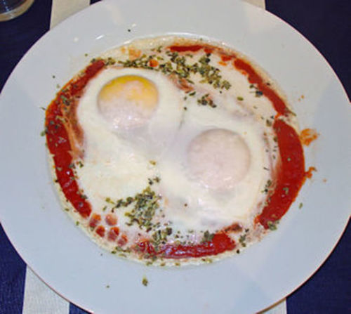Huevo al plato